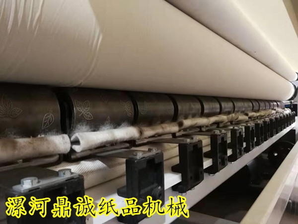 全壓花衛(wèi)生紙復(fù)卷機